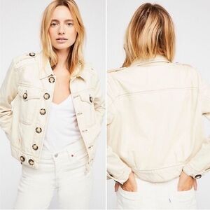 Free People Eisenhower Beige Cropped Oversized Neutral Denim Jacket W-907 Sz XS